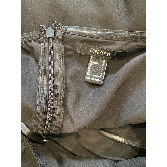 Forever 21 Jumpsuit Womens Small Wide Leg Cargo Goth Grunge Whimsigoth Vamp - Picture 3 of 8